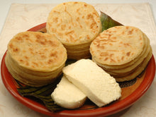 Cargar imagen en el visor de la galería, Cuajada en Hoja Nica 14 oz